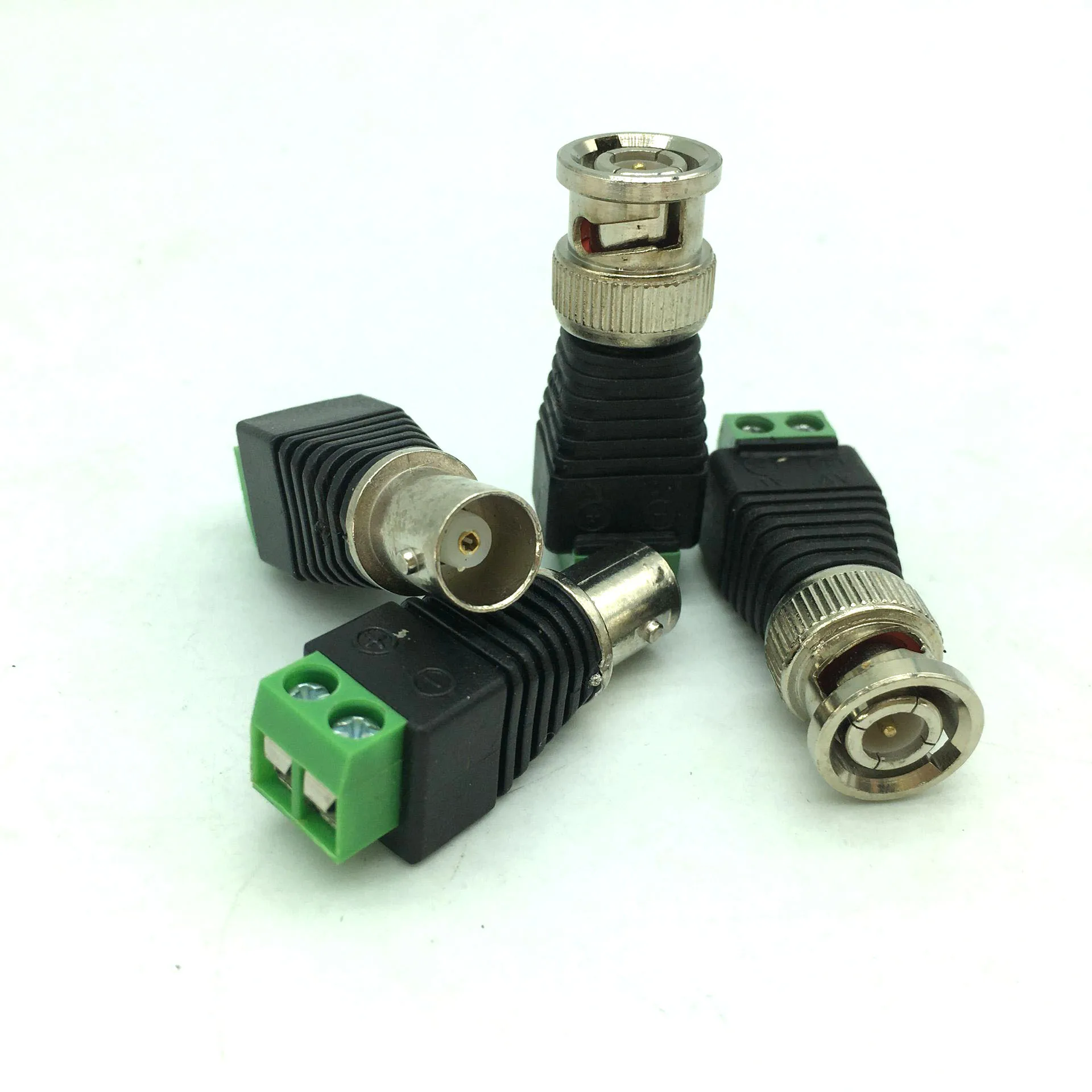 2PCS BNC Connector Green BNC Connector Monitoring Connector Camera Connector BNC Free Soldering BNC Head Adapter
2PCS BNC Connector Green BNC Connector Monitoring Connector Camera Connector BNC Free Soldering BNC Head Adapter