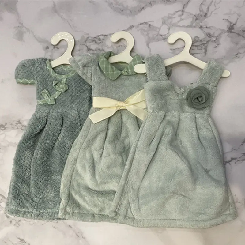 Random 1Pc Skirt Hand Towel Creative Lovely Home Decor Hanging Bathroom Solid Color Quick Dry Coral Velvet Soft Washcloth 2022
Random 1Pc Skirt Hand Towel Creative Lovely Home Decor Hanging Bathroom Solid Color Quick Dry Coral Velvet Soft Washcloth 2022