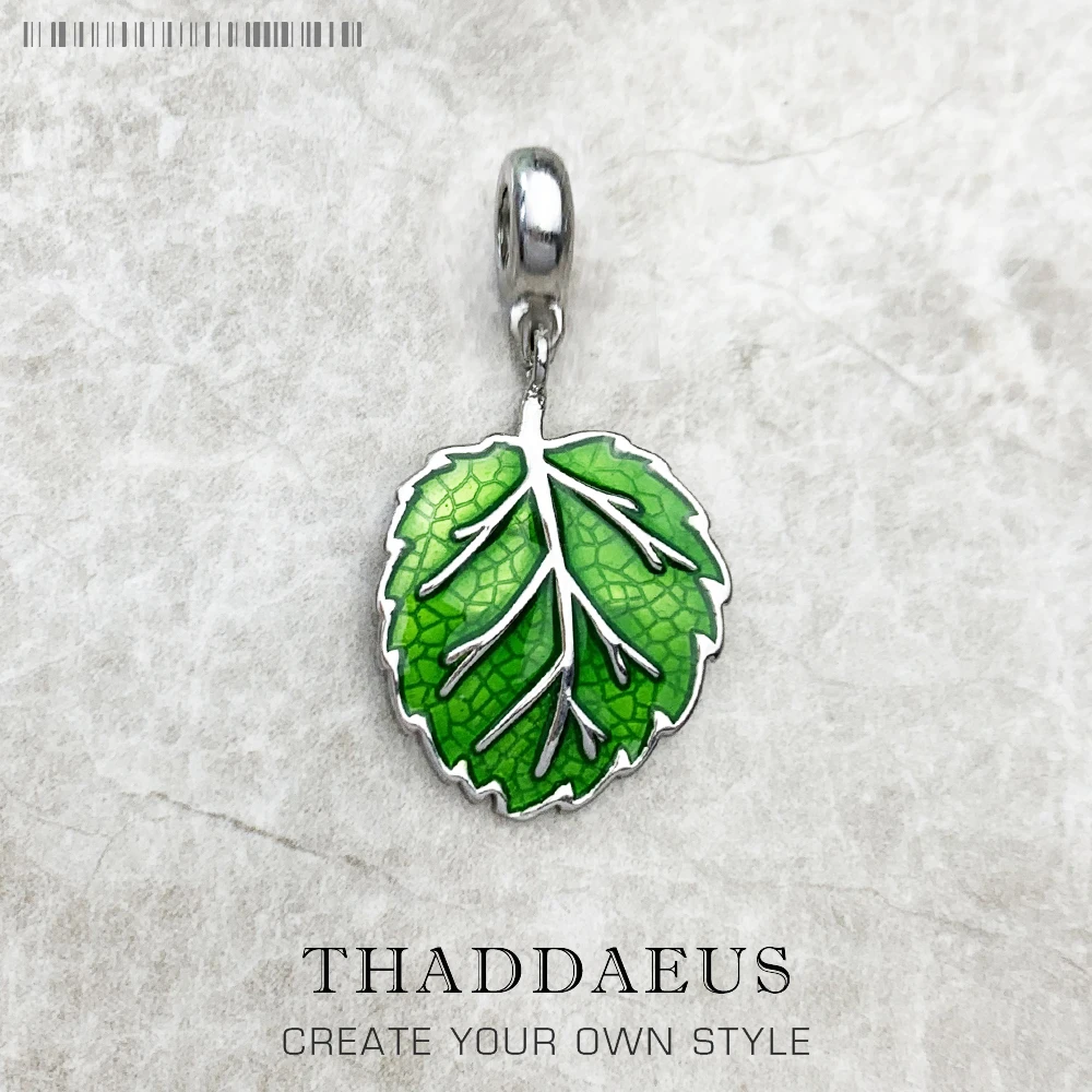 Hot Sell Europe Fashion European 925 Sterling Silver Pure and Fresh Green Leaf Petal Pendant Charm For Women
Hot Sell Europe Fashion European 925 Sterling Silver Pure and Fresh Green Leaf Petal Pendant Charm For Women