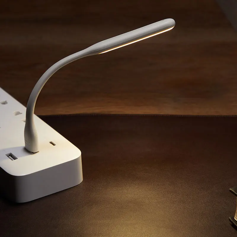

Original ZMI USB LED Light Portable 5V 1.2W Energy-saving LED Lamp for Power Bank Laptop Notebook Bendable Lamp Body