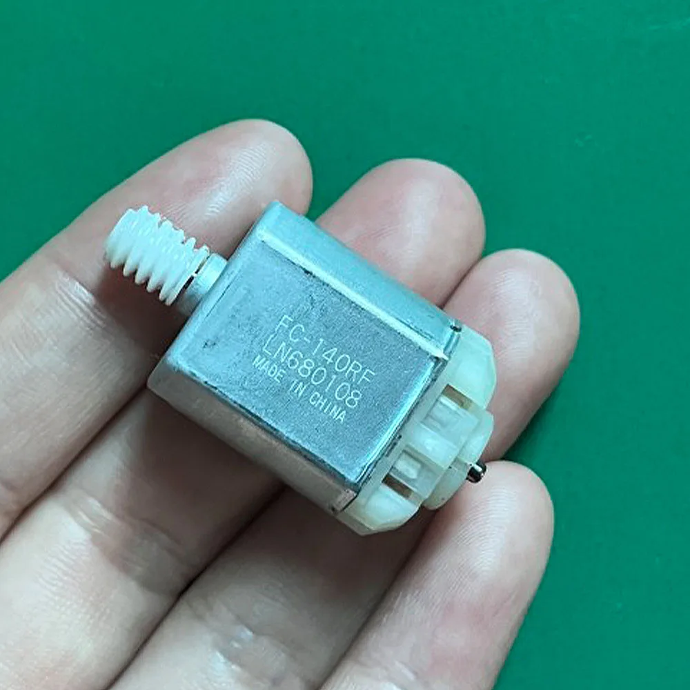 AZGIANT GENUINE Electric Wing Mirror Adjustment Motor Inner Motors For 2015-2018 Nissan NV200 2011-2020 Nissan NV400
AZGIANT GENUINE Electric Wing Mirror Adjustment Motor Inner Motors For 2015-2018 Nissan NV200 2011-2020 Nissan NV400