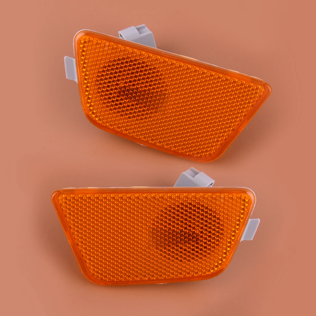 1 Pair 12V Car Front Bumper Amber Lens Side Marker Light GM2550198 42334145 GM2551198 Fit for Chevrolet Cruze Limited 42334144
1 Pair 12V Car Front Bumper Amber Lens Side Marker Light GM2550198 42334145 GM2551198 Fit for Chevrolet Cruze Limited 42334144
