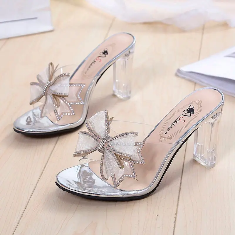 Slippers women's super high heel 9cm 6cm thick heel rhinestone bow transparent sandals new women shoes cross-border shoes women
Slippers women's super high heel 9cm 6cm thick heel rhinestone bow transparent sandals new women shoes cross-border shoes women