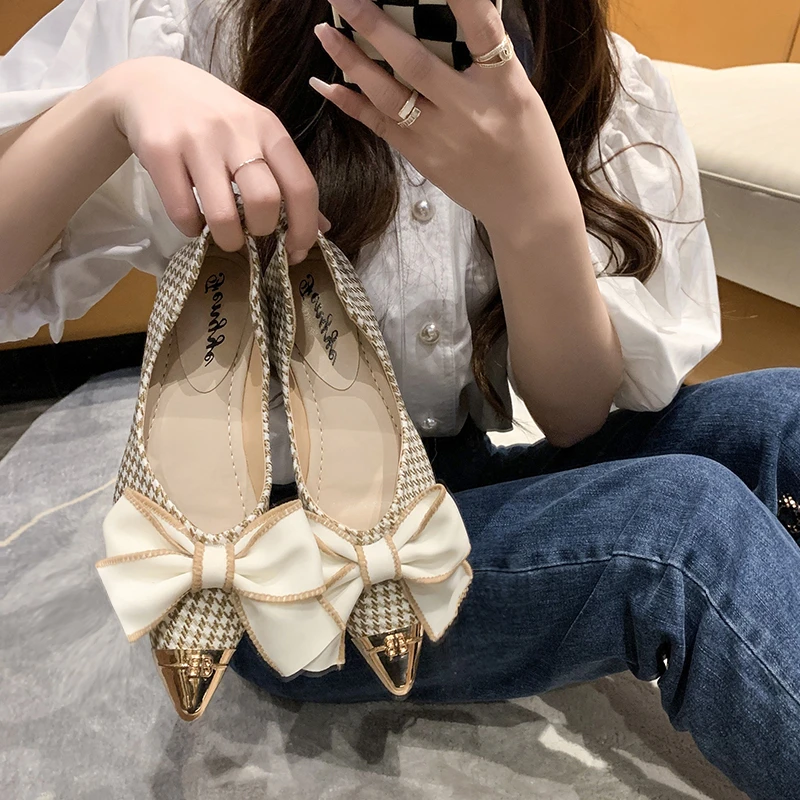 Casual Bow Dress Flat Loafers Women Shoes 2022 Autumn New Office Lady Lolita Sweet Mujer Zapatos Designer Cozy Work Femme Shoes
Casual Bow Dress Flat Loafers Women Shoes 2022 Autumn New Office Lady Lolita Sweet Mujer Zapatos Designer Cozy Work Femme Shoes