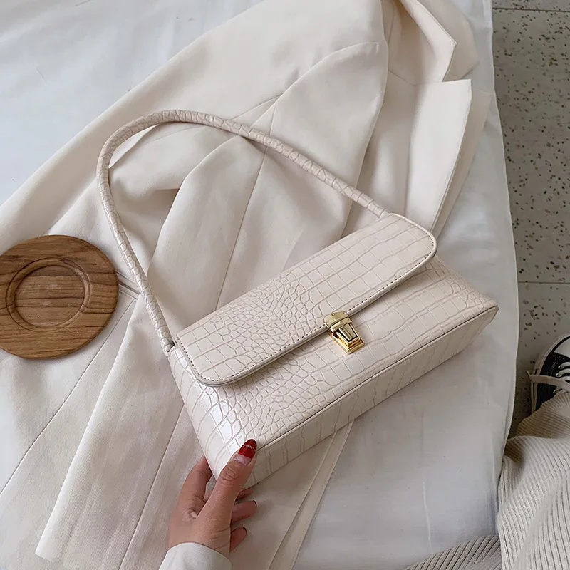 Women Striped Vintage Handbags 2022 Summer New Fashion PU Leather Luxury Shoulder Tote Bag Chic Simple Office Lady Hand Bags
Women Striped Vintage Handbags 2022 Summer New Fashion PU Leather Luxury Shoulder Tote Bag Chic Simple Office Lady Hand Bags