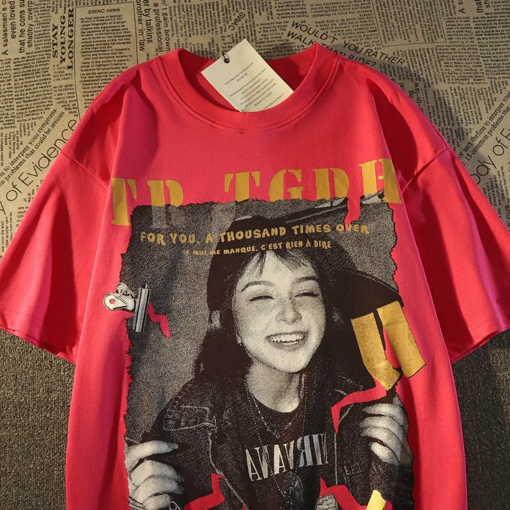 Hip Hop Brand Rock Girls Graphic T Shirts Men Women Streetwear Oversized Cotton Tees Summer Fashion Short Sleeve Tops Harajuku
Hip Hop Brand Rock Girls Graphic T Shirts Men Women Streetwear Oversized Cotton Tees Summer Fashion Short Sleeve Tops Harajuku
