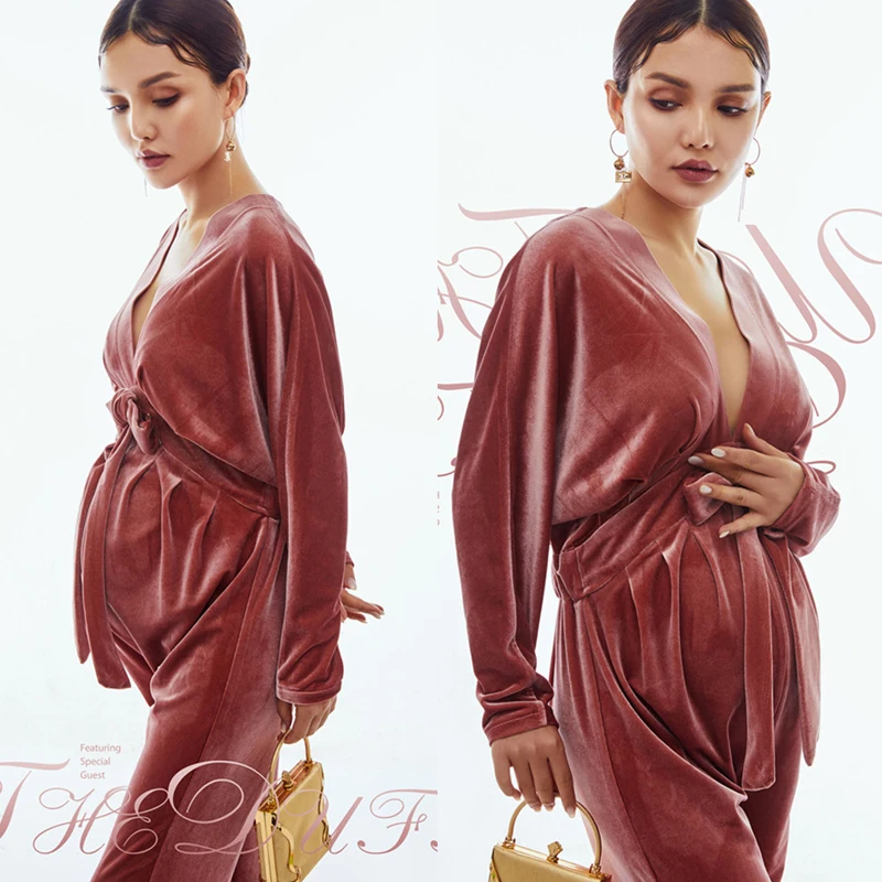 2022 New Maternity Wear V-neck Long-sleeved Velvet Loose One-piece Skirt Bow Straps Photo Photography Props Pregnancy Dress Robe
2022 New Maternity Wear V-neck Long-sleeved Velvet Loose One-piece Skirt Bow Straps Photo Photography Props Pregnancy Dress Robe