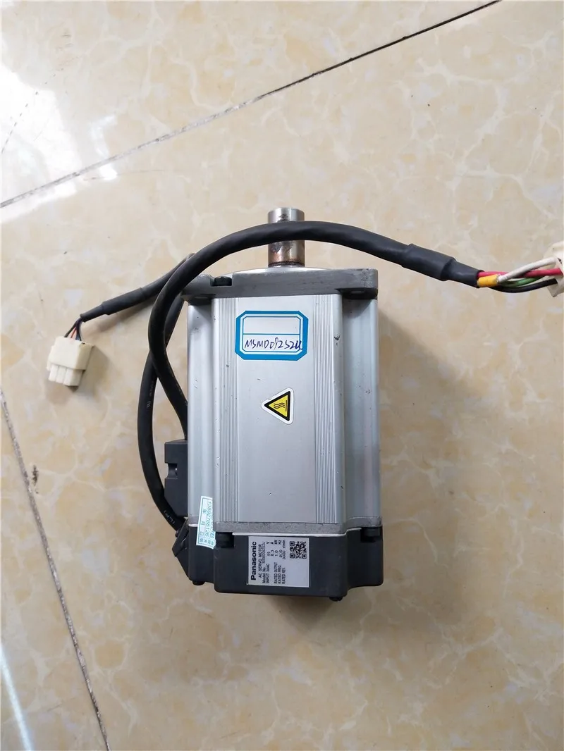 MSMD092S2U servo motor , Used one , 85% appearance new , 3 months warranty , fastly shipping
MSMD092S2U servo motor , Used one , 85% appearance new , 3 months warranty , fastly shipping
