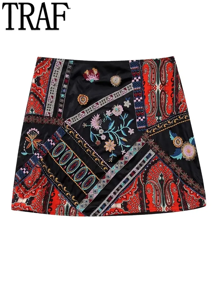 TRAF Print Velvet Skirt Women High Waist Vintage Mini Skirt Girl Boho Short Skirts Woman Fashion Winter Skirts Womens 2022
TRAF Print Velvet Skirt Women High Waist Vintage Mini Skirt Girl Boho Short Skirts Woman Fashion Winter Skirts Womens 2022