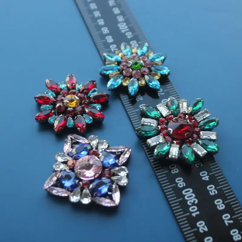 20 шт./партия, нашивки со стразами для аппликации
20 шт./партия, нашивки со стразами для аппликации