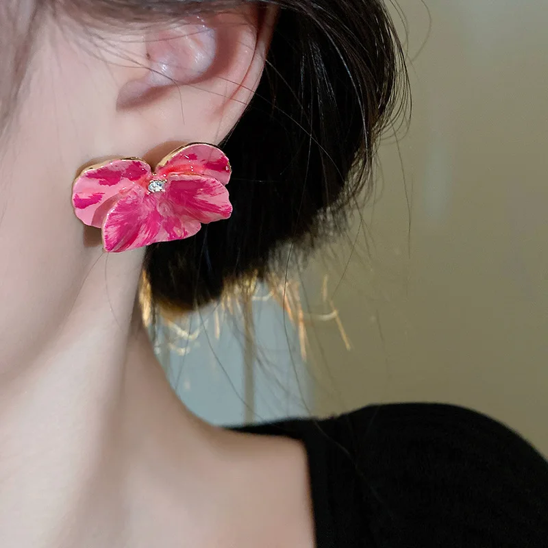 Pink Inlaid Diamond Flower Earrings For Women New Fashion Sweet Earrings Woman Wholesale Jewelry Colorful Earrings
Pink Inlaid Diamond Flower Earrings For Women New Fashion Sweet Earrings Woman Wholesale Jewelry Colorful Earrings