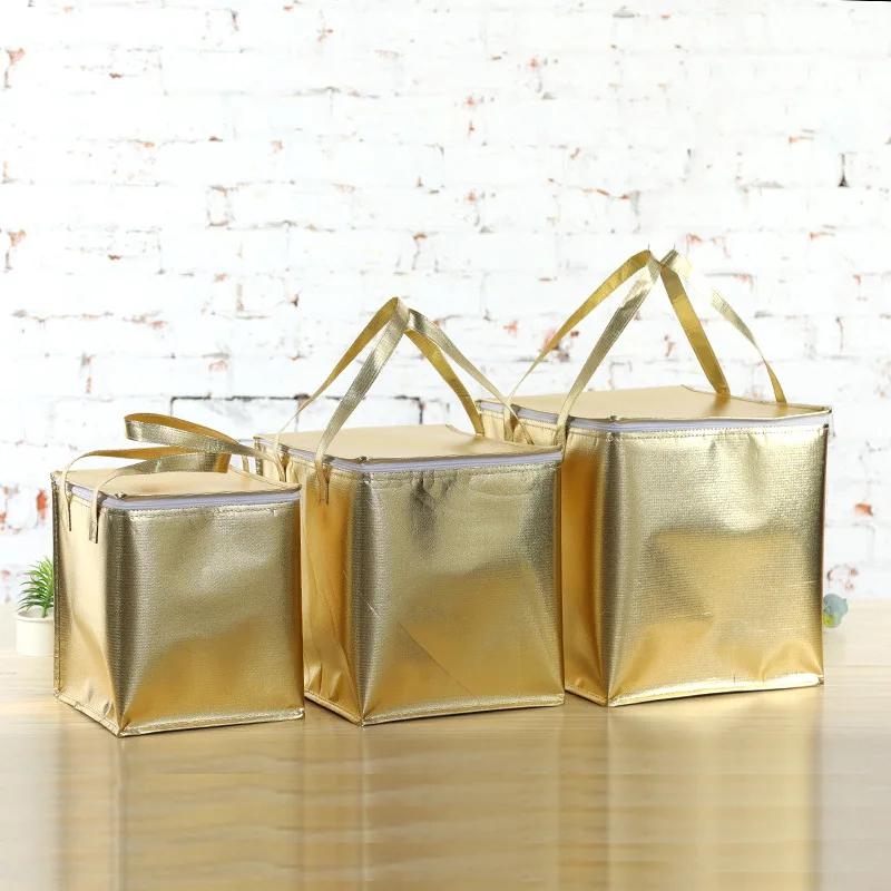 Фото Золотая изолированная сумка термоохладитель складной пакет для пикника