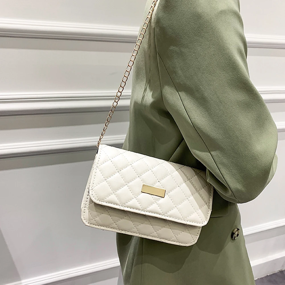 New Luxury Diamond Lattice Shoulder Women Bag Elegant Pu Leather Messenger Bag Female Flap Quilted Chain Crossbody Handbag
New Luxury Diamond Lattice Shoulder Women Bag Elegant Pu Leather Messenger Bag Female Flap Quilted Chain Crossbody Handbag