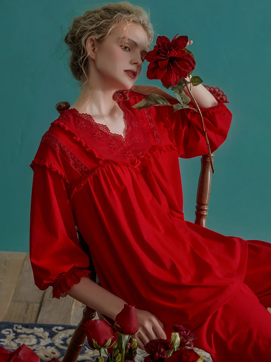 Spring and Summer Women's Pajamas 2-Piece Set V-Neck Half-Sleeved Trousers Suit Cotton Soft Lace Loose Court Style Home Service
Spring and Summer Women's Pajamas 2-Piece Set V-Neck Half-Sleeved Trousers Suit Cotton Soft Lace Loose Court Style Home Service