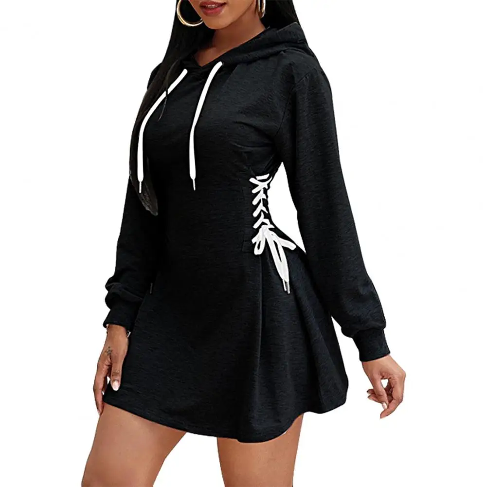 Женское осеннее платье-свитшот с длинным рукавом и завышенной талией 
Женское осеннее платье-свитшот с длинным рукавом и завышенной талией