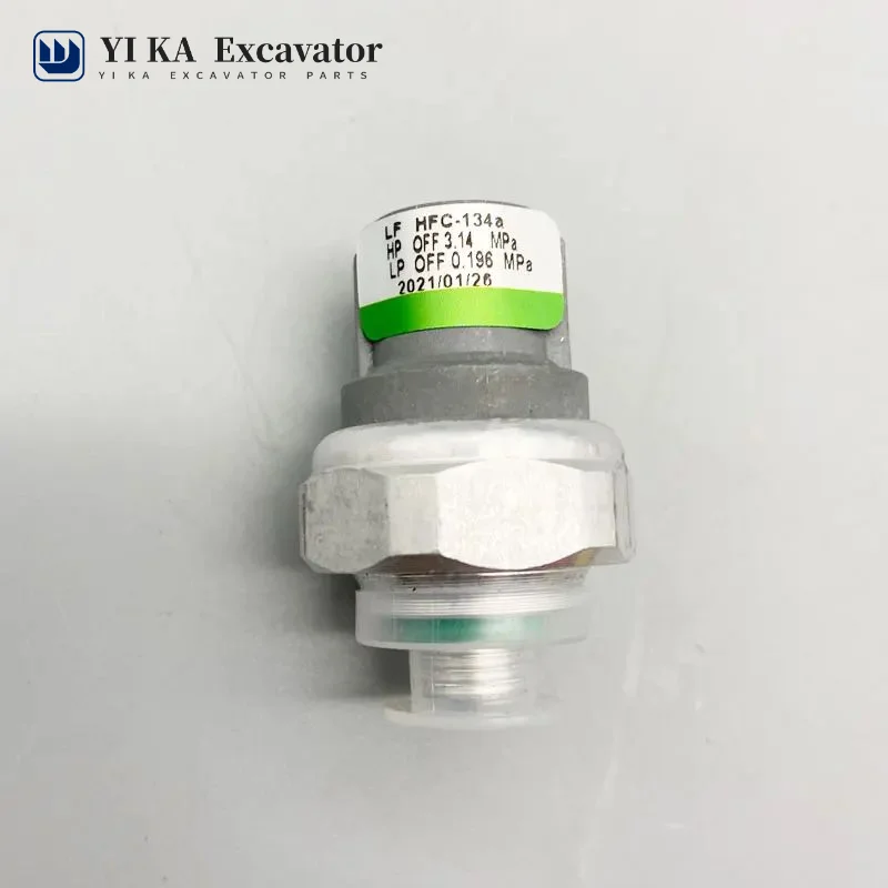 Воздушный кондиционер для Komatsu PC60 70 130 160 200 240-5-6-7, сушильная бутылка, клапан давления, аксессуары для экскаватора
Воздушный кондиционер для Komatsu PC60 70 130 160 200 240-5-6-7, сушильная бутылка, клапан давления, аксессуары для экскаватора