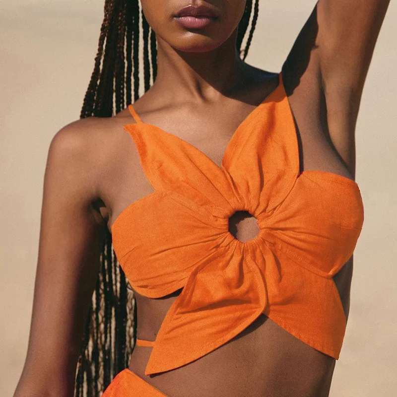 Summer Chic Orange Hollow Out Flower Tank Tops Women Sexy Fashion Rose Red Crop Tops Sleeveless Backless Bandage Tees Sweet Vest
Summer Chic Orange Hollow Out Flower Tank Tops Women Sexy Fashion Rose Red Crop Tops Sleeveless Backless Bandage Tees Sweet Vest