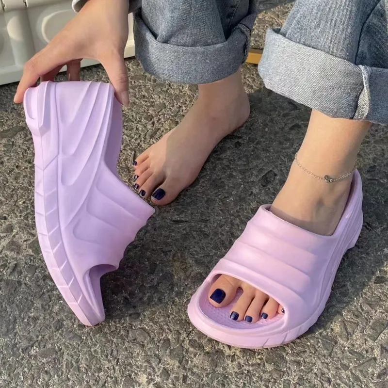 Женские туфли-лодочки на платформе, на высоком каблуке 
Женские туфли-лодочки на платформе, на высоком каблуке