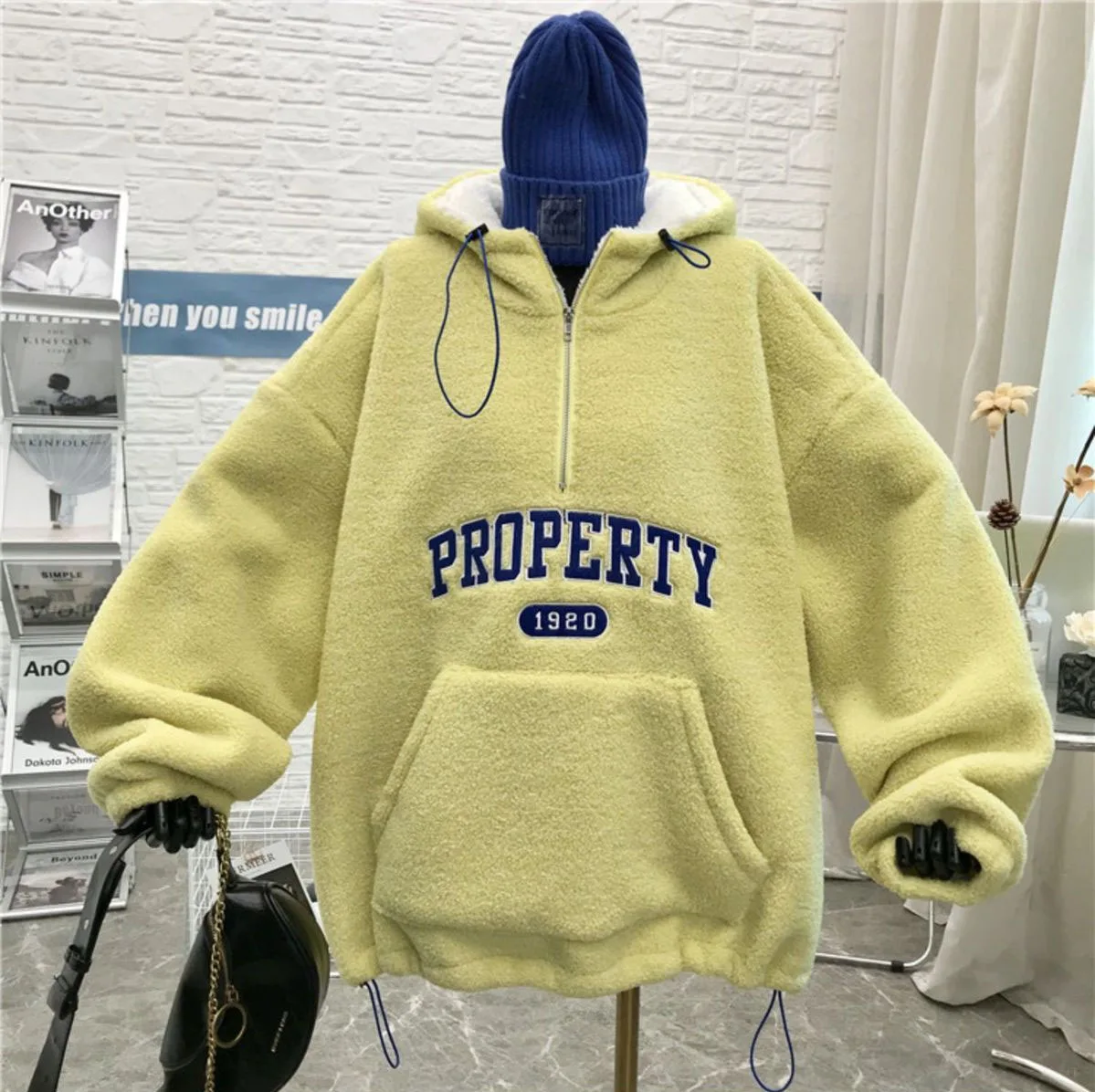 Hoodies Pullovers Lamb Velvet Sweatshirt Loose Zipper Hoodie Jacket Trend Letter Oversize Itself Harajuku Woman Cloth
Hoodies Pullovers Lamb Velvet Sweatshirt Loose Zipper Hoodie Jacket Trend Letter Oversize Itself Harajuku Woman Cloth