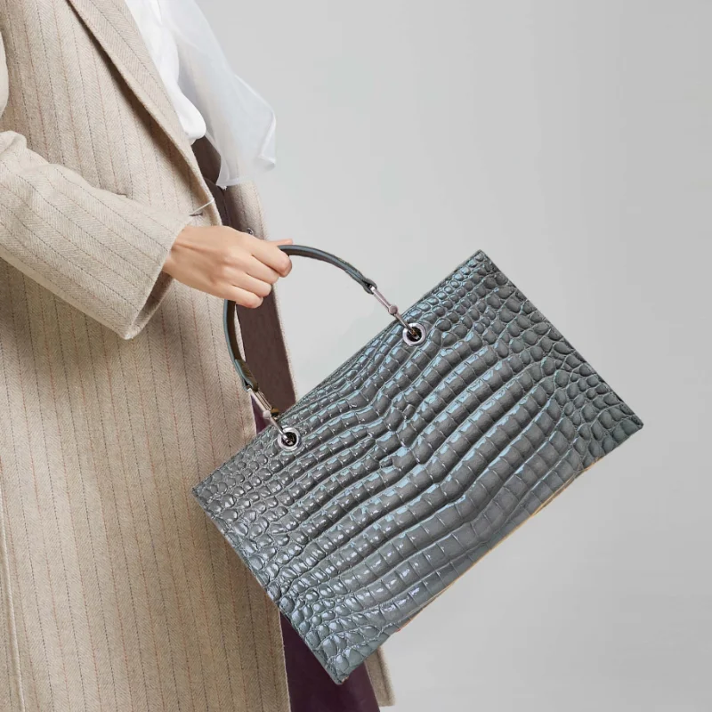 New Fashion Serpentine Women Handbag European Designer Cow Genuine Leather Shoulder Bag Female Brand Luxury Crossbody Bucket Bag
New Fashion Serpentine Women Handbag European Designer Cow Genuine Leather Shoulder Bag Female Brand Luxury Crossbody Bucket Bag