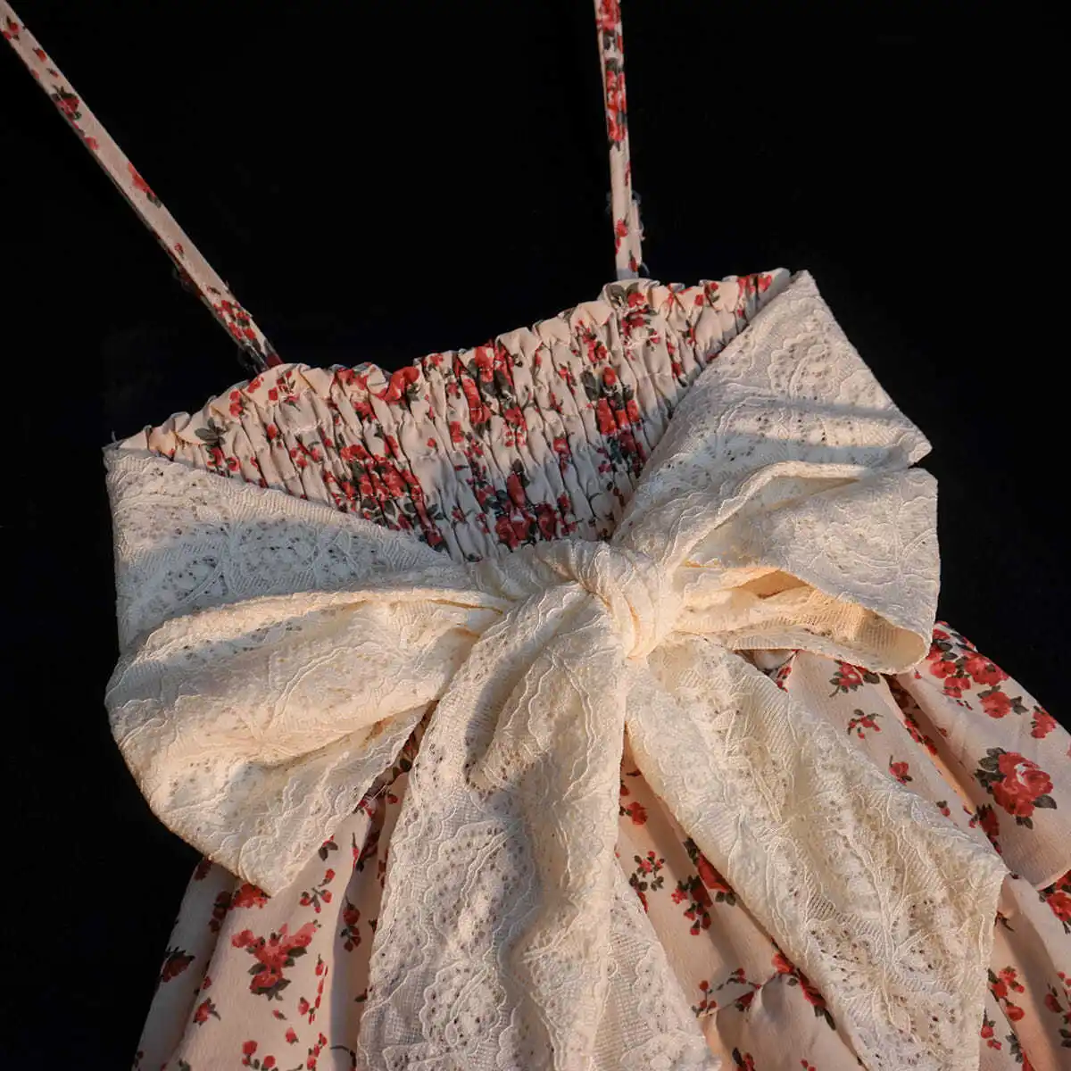 Women's Strap Dress Summer Chiffon Allover Floral Gauze Sleeveless Mini Dress Fashion Vintage Country Style Holiday Dress new
Women's Strap Dress Summer Chiffon Allover Floral Gauze Sleeveless Mini Dress Fashion Vintage Country Style Holiday Dress new