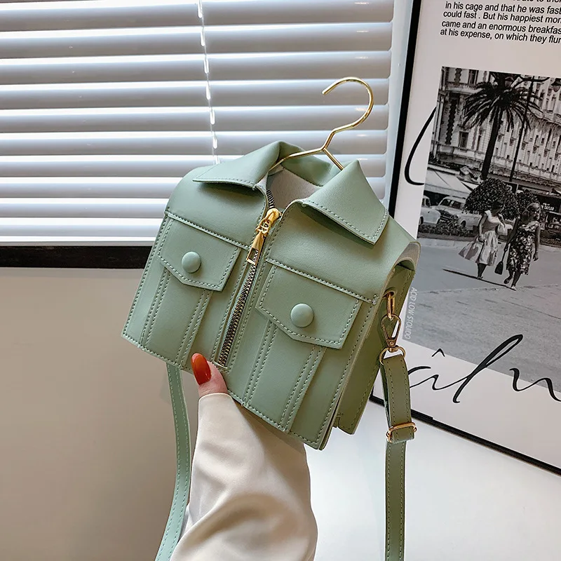 Shoulder Bag Messenger Bag Women's All-match New Trendy Fashion Niche Design Chain Bag Personality Messenger Small Square Bag 가방
Shoulder Bag Messenger Bag Women's All-match New Trendy Fashion Niche Design Chain Bag Personality Messenger Small Square Bag 가방