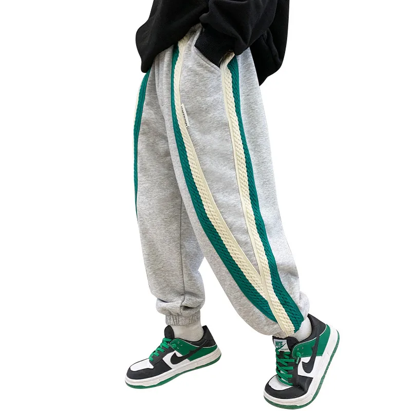 New 2023 Kids Sports Pants With Stripes Casual Baby Boy Sweatpants Fashion Trousers School Teenage Spring Clothes For Boys 5-14Y
New 2023 Kids Sports Pants With Stripes Casual Baby Boy Sweatpants Fashion Trousers School Teenage Spring Clothes For Boys 5-14Y