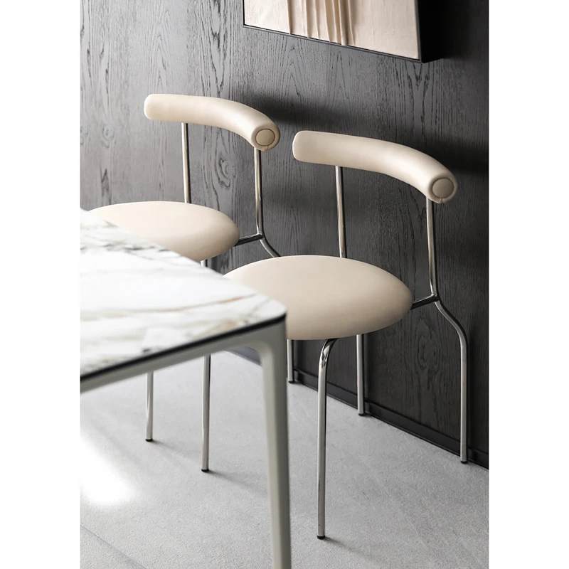 Simple and Modern Medieval Style Nordic Expression Light Luxury Metal Leather Dining Chair Office Home Living Room Furniture
Simple and Modern Medieval Style Nordic Expression Light Luxury Metal Leather Dining Chair Office Home Living Room Furniture