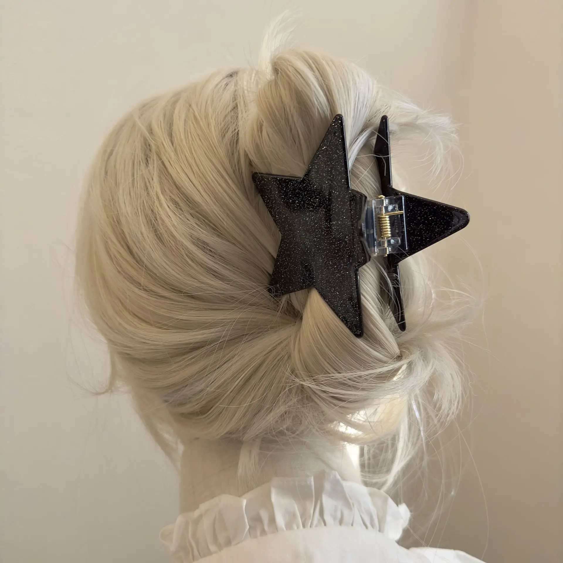 Trendy Cool Shiny Star Hair Clips Claw Y2k Accessories Punk Irregular Pentagram Women Girl Hairpin Party Korean Hair Accessories
Trendy Cool Shiny Star Hair Clips Claw Y2k Accessories Punk Irregular Pentagram Women Girl Hairpin Party Korean Hair Accessories