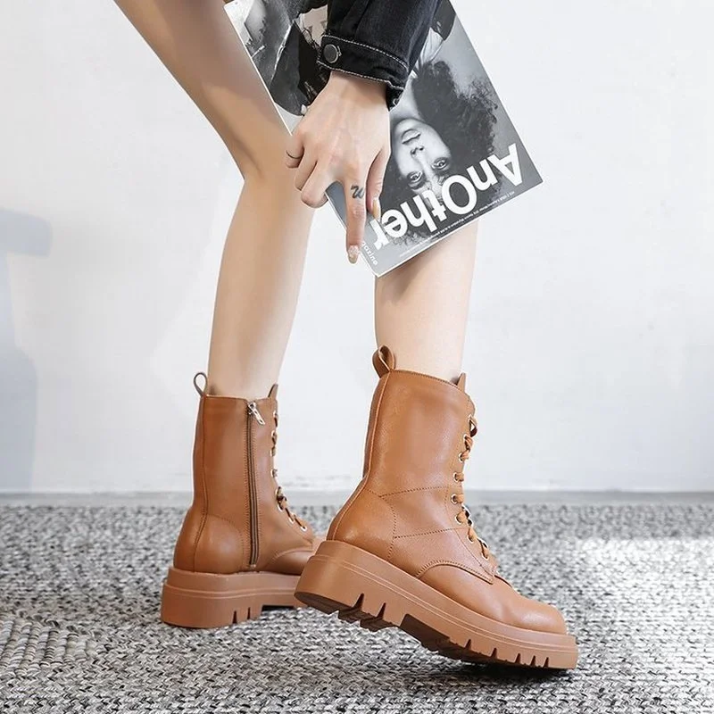 2021 Autumn Winter Shoes Women Boots Ankle Leather Fashion Vintage Platform Female Motorcycle Booties Chaussure Footwear Metal
2021 Autumn Winter Shoes Women Boots Ankle Leather Fashion Vintage Platform Female Motorcycle Booties Chaussure Footwear Metal