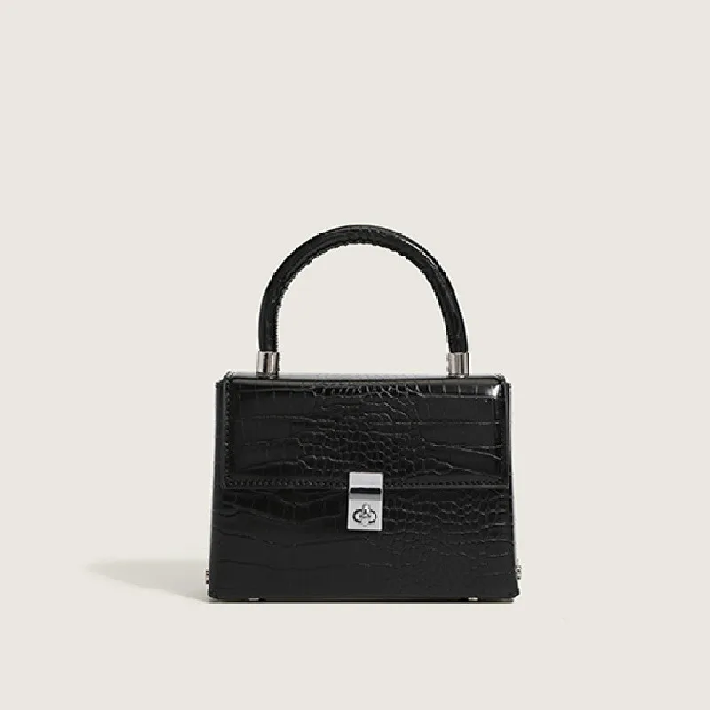 2022 novelty design black white alligator top-handle handbag for women pu leather delicate high quality shoulder chain bag
2022 novelty design black white alligator top-handle handbag for women pu leather delicate high quality shoulder chain bag