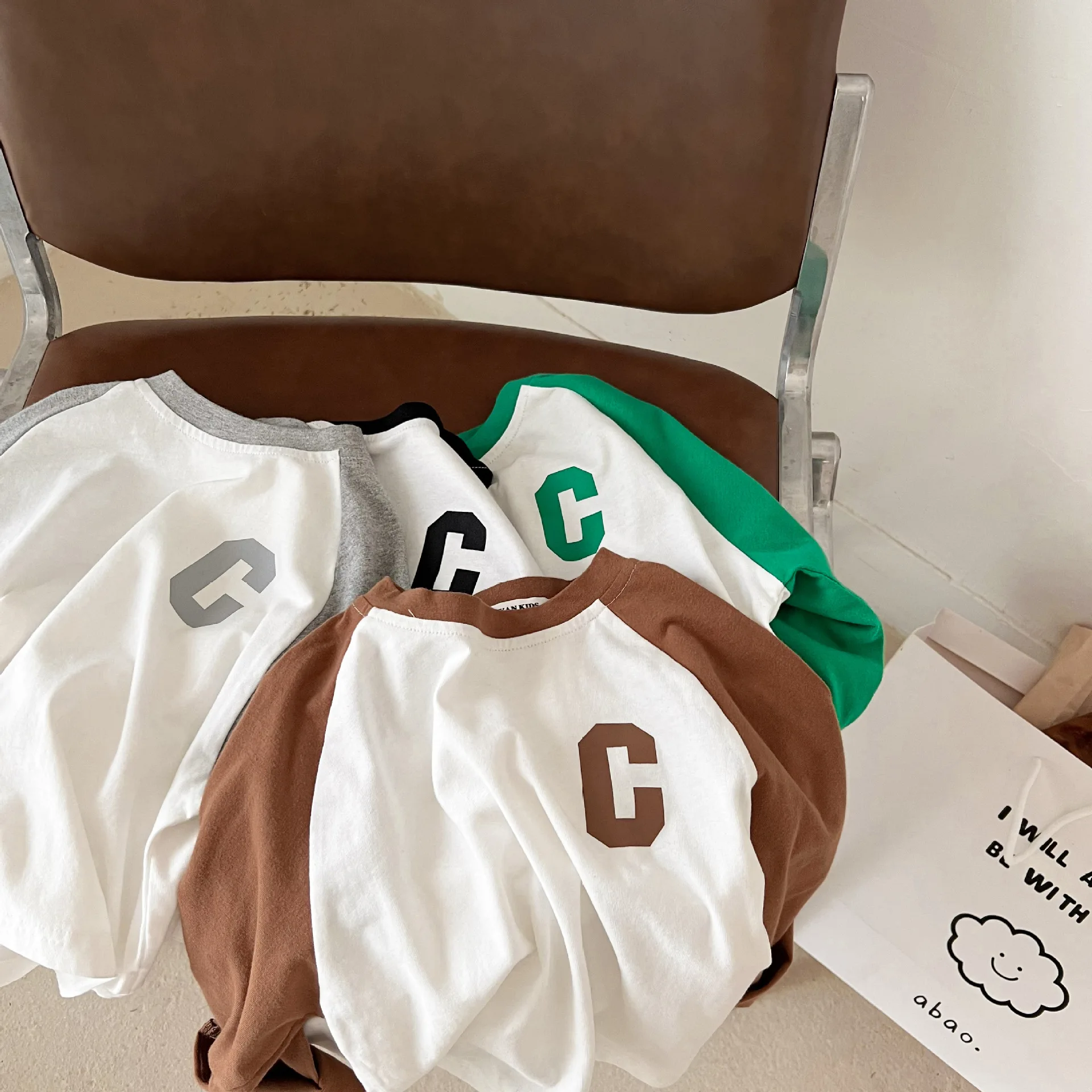 Toddler Children's Shirts Letter Print Color Contrast Boys Girls Long-sleeved Tops Baby Tees Spring Fall Clothes for Kids
Toddler Children's Shirts Letter Print Color Contrast Boys Girls Long-sleeved Tops Baby Tees Spring Fall Clothes for Kids