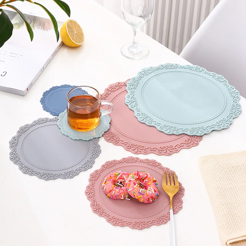 Non-Slip Bowl Pads Oil Resistant Kitchen Tablemat Washable Mat Cup Mat Coaster Lace Placemat Heat Insulation Silicone
Non-Slip Bowl Pads Oil Resistant Kitchen Tablemat Washable Mat Cup Mat Coaster Lace Placemat Heat Insulation Silicone