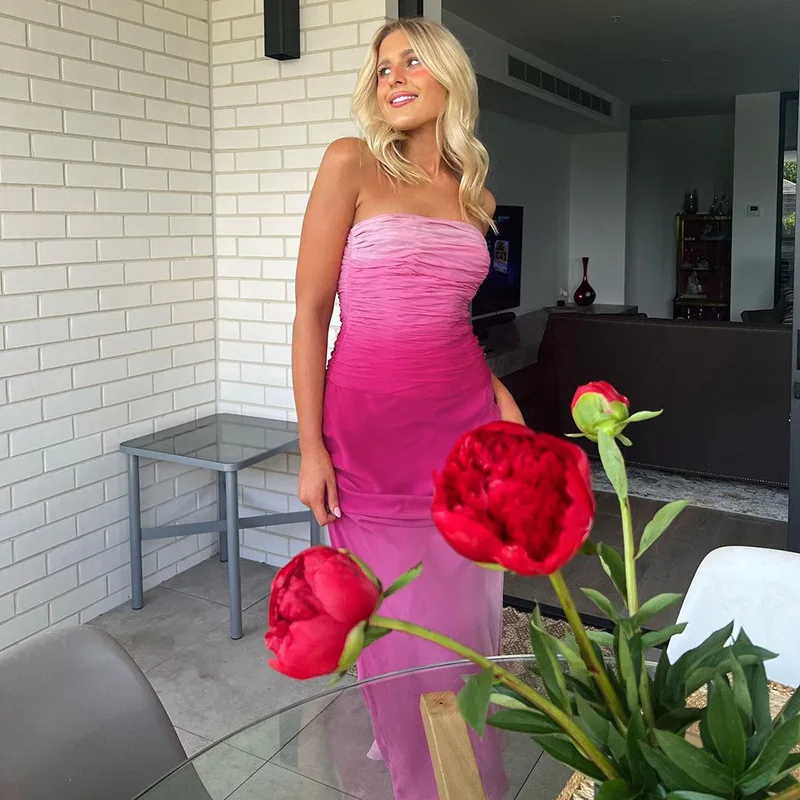 Sexy Gradient Tube Top Dress Fashion Y2k Gathering Fishtail Long Skirt Elegant Bodycon Dresses 2023 New Women Clothing
Sexy Gradient Tube Top Dress Fashion Y2k Gathering Fishtail Long Skirt Elegant Bodycon Dresses 2023 New Women Clothing