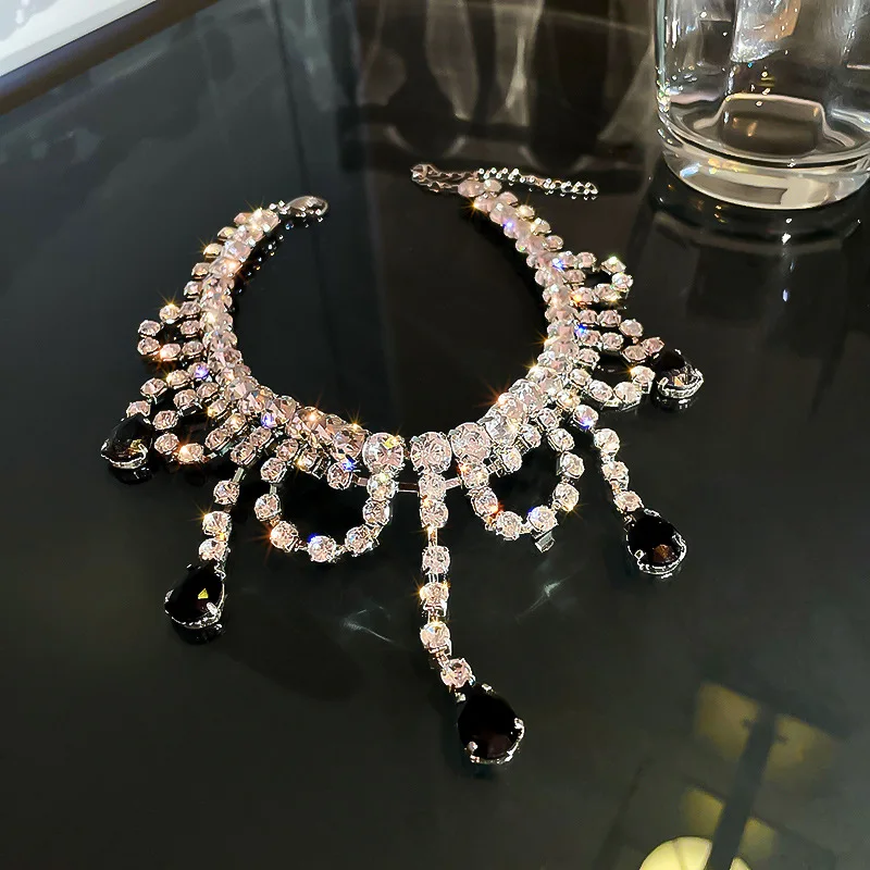 Geometric Crystal Choker Necklaces Vintage Black Water Drop Crystal Choker Necklaces Long Tassel Rhinestones Necklaces
Geometric Crystal Choker Necklaces Vintage Black Water Drop Crystal Choker Necklaces Long Tassel Rhinestones Necklaces