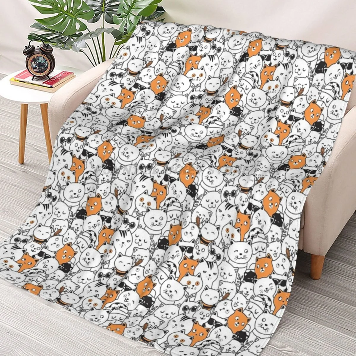 Funny Cats Pattern Throws Blankets Collage Flannel Ultra-Soft Warm picnic blanket bedspread on the bed
Funny Cats Pattern Throws Blankets Collage Flannel Ultra-Soft Warm picnic blanket bedspread on the bed