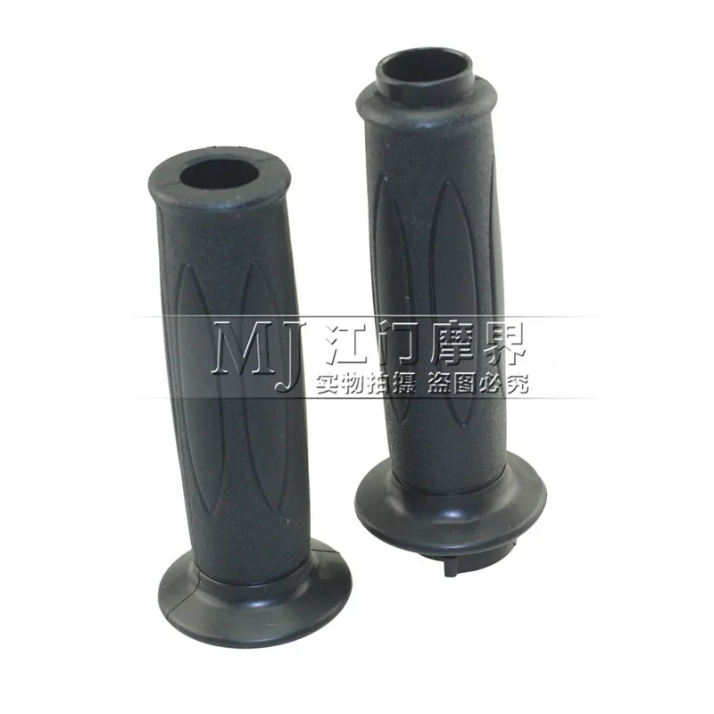 Motorcycle Handlebar Throttle Grips Scooter Accessories 22MM Universal for Suzuki HS125T HS125T-2 HJ125T-7/8 HJ125T-8A/11/11A
Motorcycle Handlebar Throttle Grips Scooter Accessories 22MM Universal for Suzuki HS125T HS125T-2 HJ125T-7/8 HJ125T-8A/11/11A