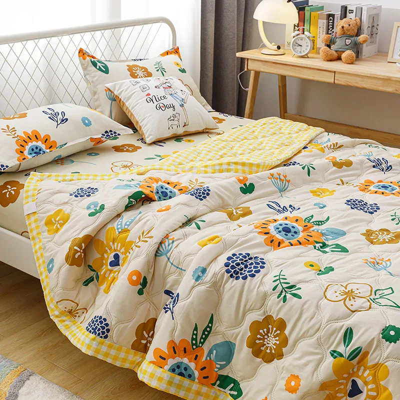 Cool Summer Quilt Soft Washed Microfiber Duvets Insert Breathable Air Conditioning Comforters Home Office Nap Blanket Bedspread
Cool Summer Quilt Soft Washed Microfiber Duvets Insert Breathable Air Conditioning Comforters Home Office Nap Blanket Bedspread