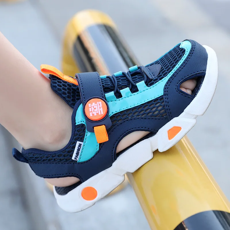 2022hot Kids Sports Sandals Big Children's Light Sole Non-slip Beach Shoes Boys Baotou Mesh Hollow Out Flat Sandals 28-39
2022hot Kids Sports Sandals Big Children's Light Sole Non-slip Beach Shoes Boys Baotou Mesh Hollow Out Flat Sandals 28-39