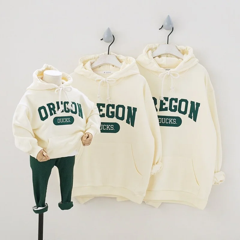 2022 Letter Print Warm Fashion Hoodies Korean Mother Kids Clothes Family Matching Outfits Children's Clothing for Baby Boy Girls
2022 Letter Print Warm Fashion Hoodies Korean Mother Kids Clothes Family Matching Outfits Children's Clothing for Baby Boy Girls