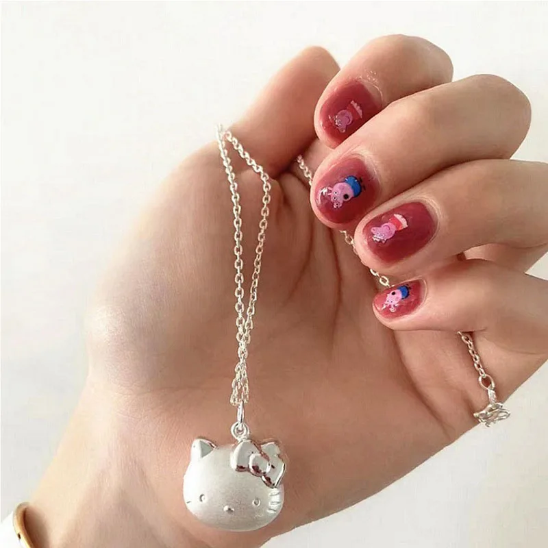 Sanrio Kawaii Anime Doll HelloKitty New Fashion Necklace Black Rope Clavicle Chain Pendant Female Bestie Holiday Gift
Sanrio Kawaii Anime Doll HelloKitty New Fashion Necklace Black Rope Clavicle Chain Pendant Female Bestie Holiday Gift