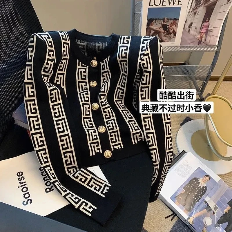 Contrast Knitted Cardigan Long Sleeve Jackets Women Spring Autumn stylish Short Sweater Coat Girls Jersey Top 2023 955
Contrast Knitted Cardigan Long Sleeve Jackets Women Spring Autumn stylish Short Sweater Coat Girls Jersey Top 2023 955