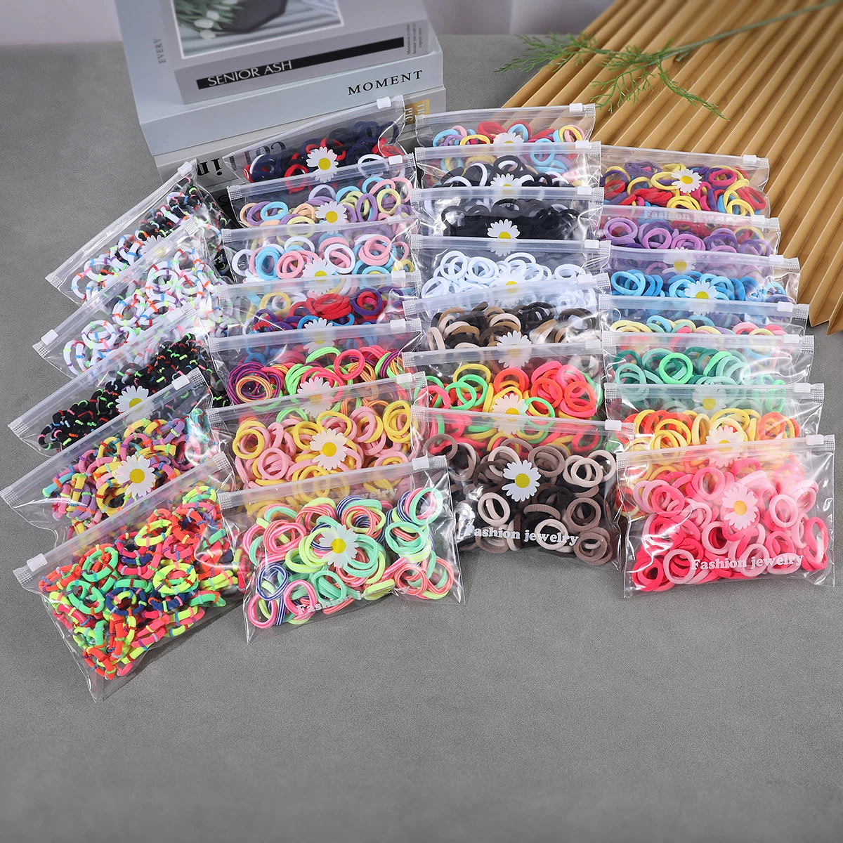 50/100pcs/Set Girls Elastic Hair Bands Colorful Nylon Small Rubber Band Children Ponytail Holder Hair Ties Kids Hair Accessories
50/100pcs/Set Girls Elastic Hair Bands Colorful Nylon Small Rubber Band Children Ponytail Holder Hair Ties Kids Hair Accessories
