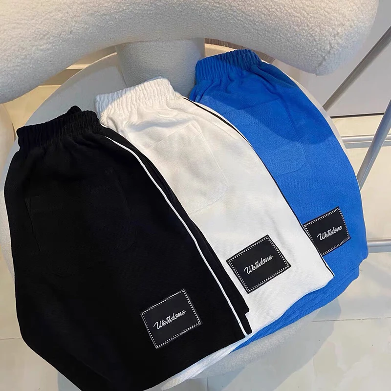 WE11DONE Casual Shorts Loose Embroidered Logo Letter Patch Men's Women's WELLDONE Elastic Waist Terry Shorts
WE11DONE Casual Shorts Loose Embroidered Logo Letter Patch Men's Women's WELLDONE Elastic Waist Terry Shorts