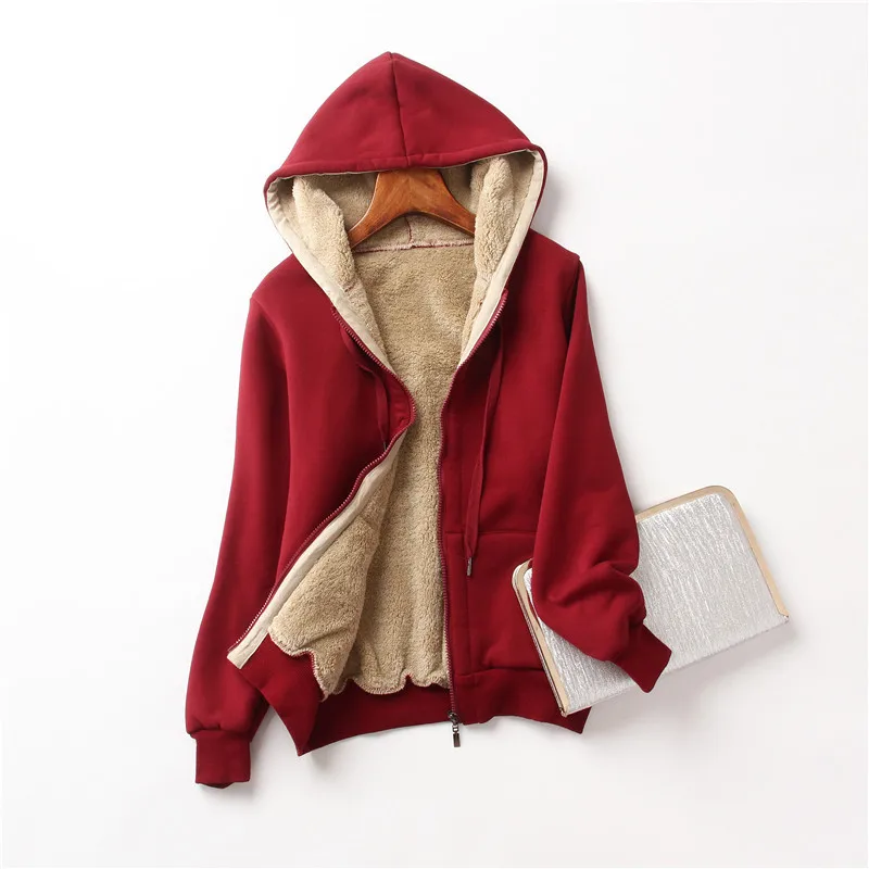 Lamb cashmere hooded sweater for women in autumn and winter, solid color warm cotton jacket with plush and thick zipper jacket
Lamb cashmere hooded sweater for women in autumn and winter, solid color warm cotton jacket with plush and thick zipper jacket