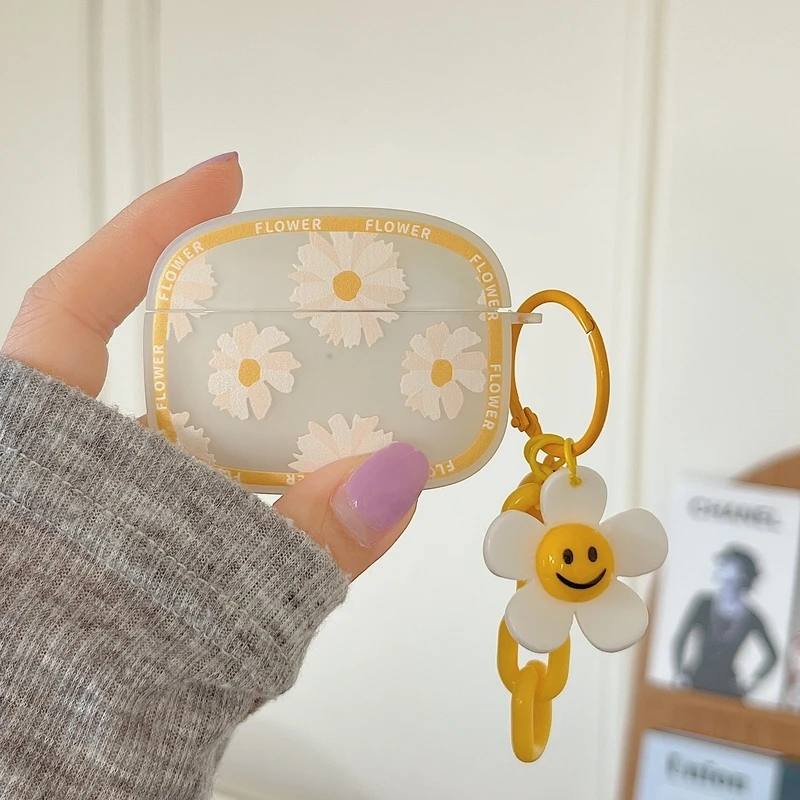 Cute Smiley Daisy Flower Earphone Headset Accessorie Soft Case For Airpods 1 2 Pro 3 Protective Wireless Bluetooth Headset Cover
Cute Smiley Daisy Flower Earphone Headset Accessorie Soft Case For Airpods 1 2 Pro 3 Protective Wireless Bluetooth Headset Cover