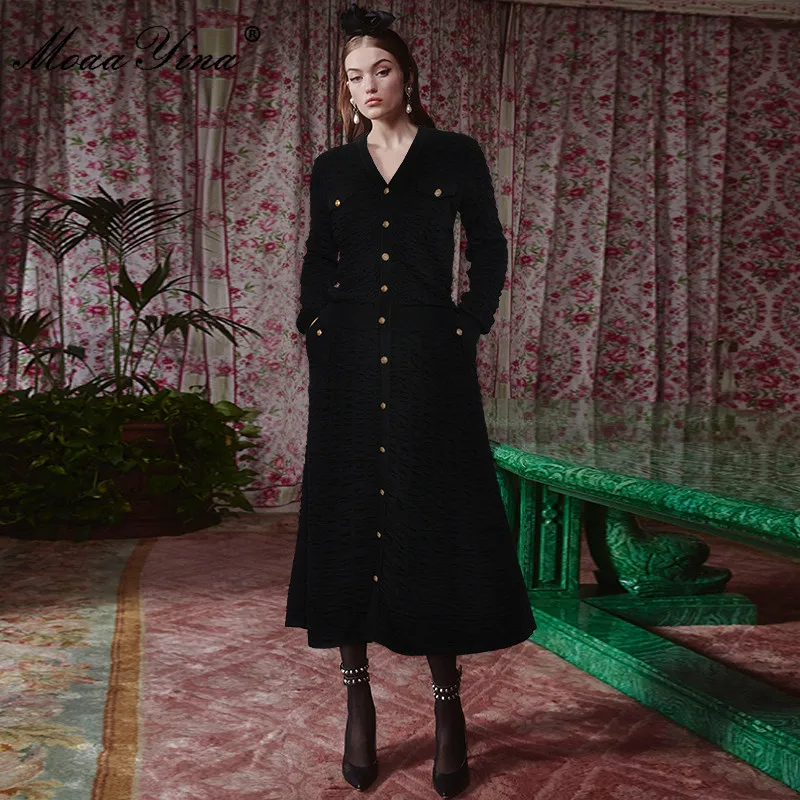 2022 Elegant High Quality Autumn Winter Skirts Suit Women V-neck Long Sleeve Single-breasted Knit Sweater + Skirt 2 Pieces Set
2022 Elegant High Quality Autumn Winter Skirts Suit Women V-neck Long Sleeve Single-breasted Knit Sweater + Skirt 2 Pieces Set