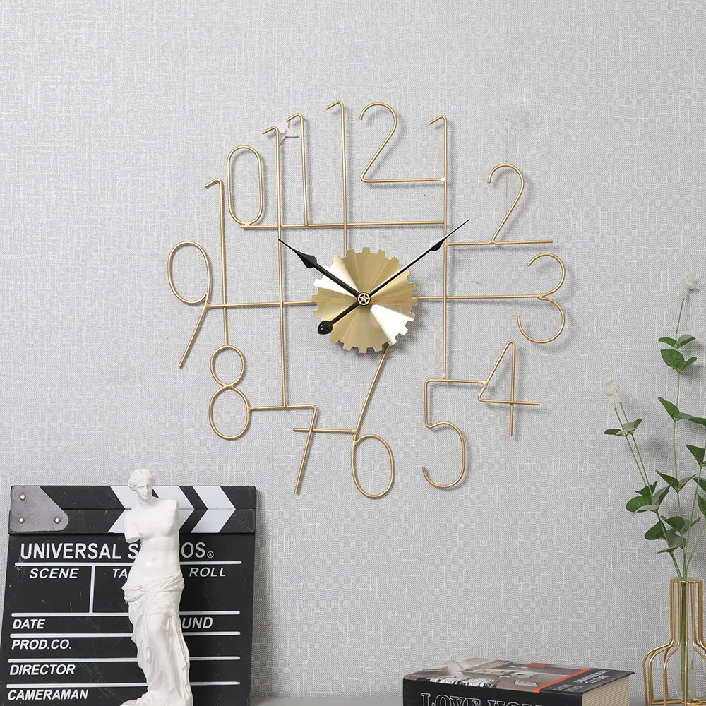 Digital Iron Wall Clock Living Room Avant-garde Art Style Creative Decorative Clock Golden Silent Mechanical Clock
Digital Iron Wall Clock Living Room Avant-garde Art Style Creative Decorative Clock Golden Silent Mechanical Clock