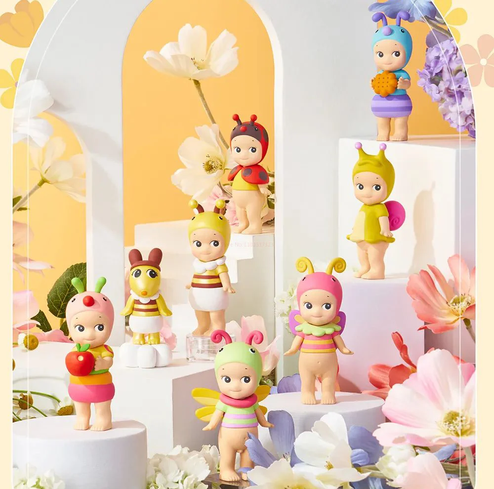 

Sonny Angel Blind Box Japanese Bug World Series Superis Box Toy Anime Figure Doll Model Collection Ornament Kids Mystery Gifts