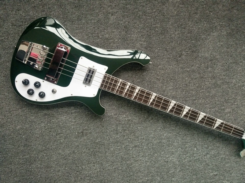 In Stock green Rickenback 4003 fireglo bass guitar transparent 4 strings Ricken bass free shipping basse guitare 
In Stock green Rickenback 4003 fireglo bass guitar transparent 4 strings Ricken bass free shipping basse guitare